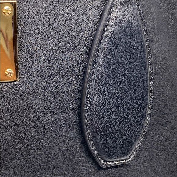 Ferragamo Studio Leather Tote Bag - Picture 13 of 15